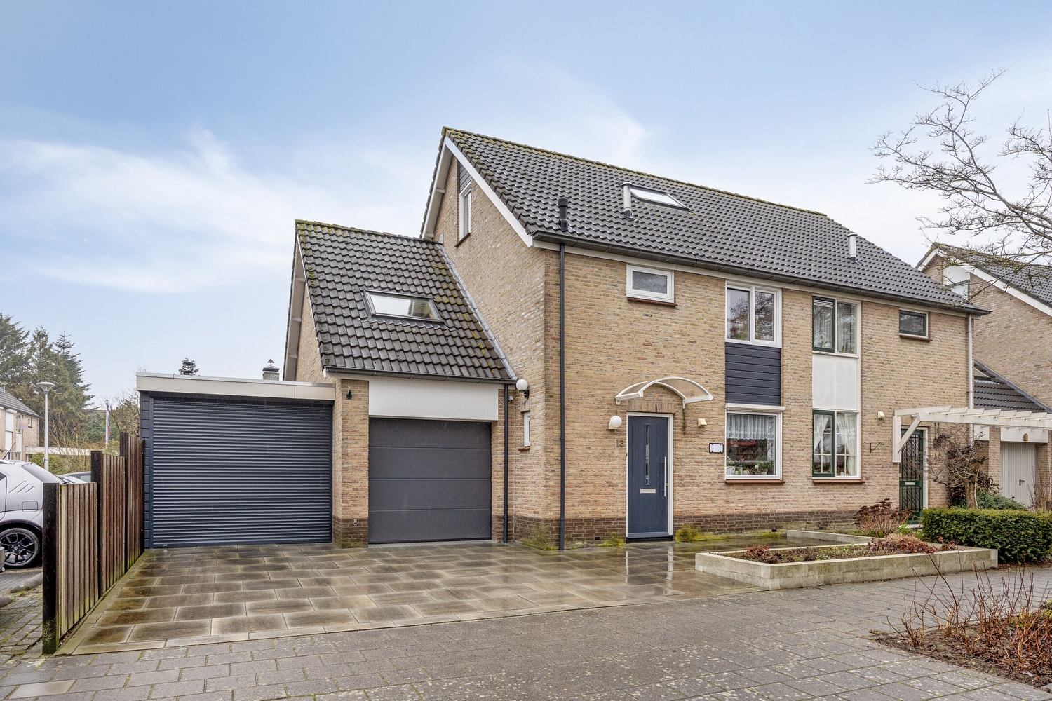 Burg. Korstanjestraat 13, Klaaswaal