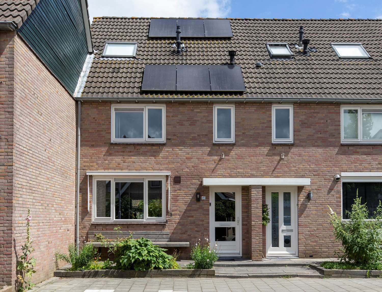Elgarstraat 45, Zwijndrecht