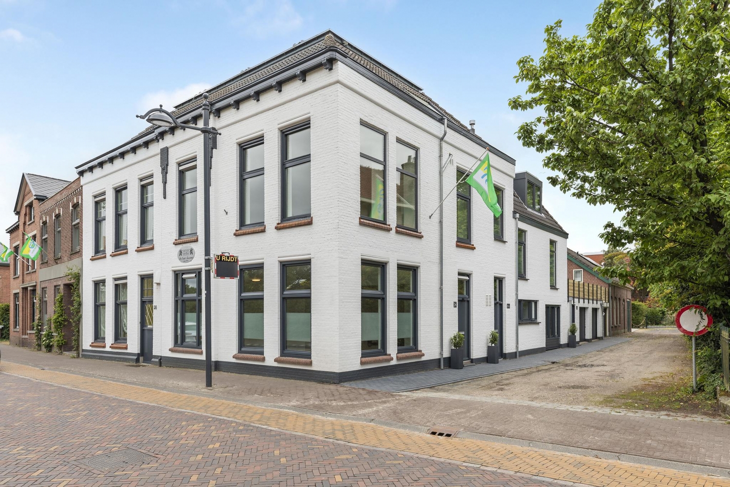 Ste Bernaertsstraat 26, Oudenbosch