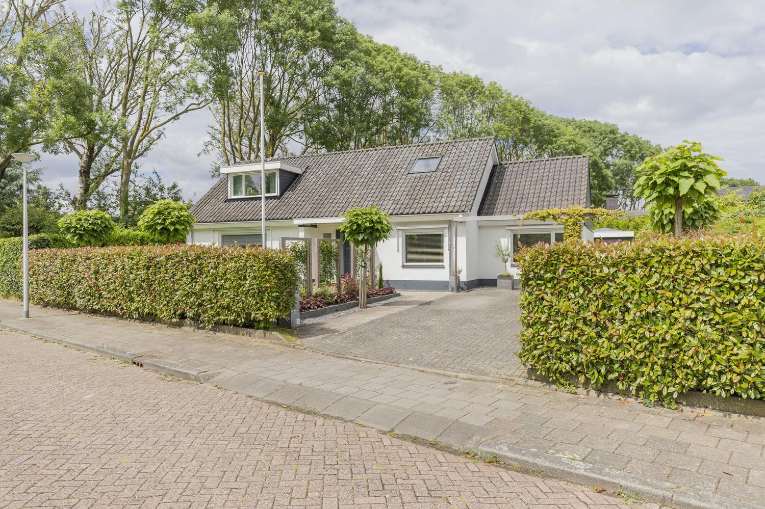 Wassenaar van Obdampark 9, Hendrik-Ido-Ambacht