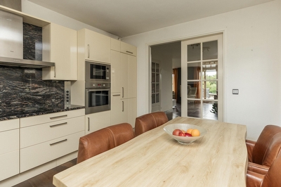Barbarakruid 8, Puttershoek