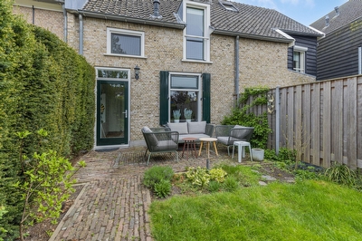 Dorpsstraat 59, Oud-Alblas