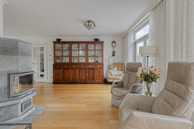 Ferdinand Bolstraat 2, Ridderkerk