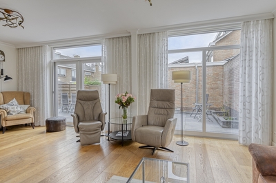 Ferdinand Bolstraat 2, Ridderkerk