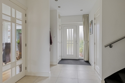 Ferdinand Bolstraat 2, Ridderkerk