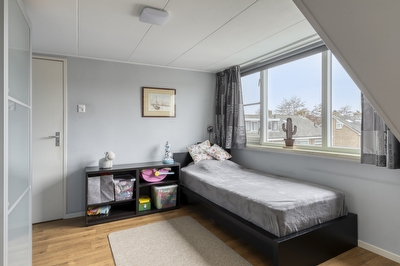 Ferdinand Bolstraat 2, Ridderkerk