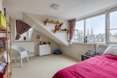 Ferdinand Bolstraat 2, Ridderkerk