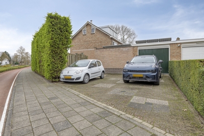 Ferdinand Bolstraat 2, Ridderkerk