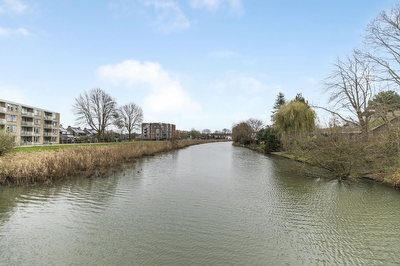 Meubelmaker 17, Zwijndrecht