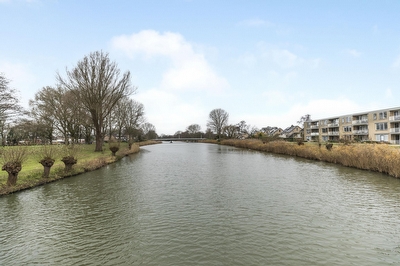 Meubelmaker 17, Zwijndrecht