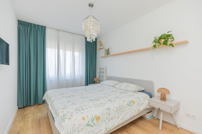 Paulinapolder 33, Barendrecht