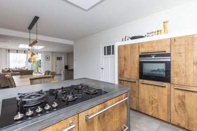 Prins Bernhardstraat 15, Heerjansdam