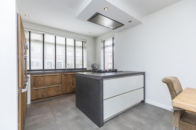 Prins Bernhardstraat 15, Heerjansdam