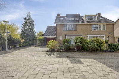 Ratelaar 1, Barendrecht