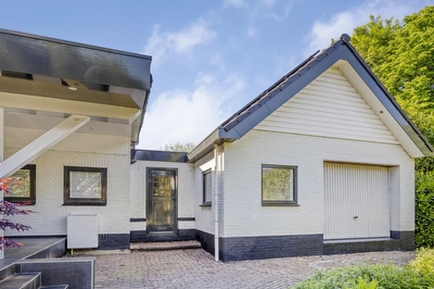 Reeweg 95, Hendrik-Ido-Ambacht