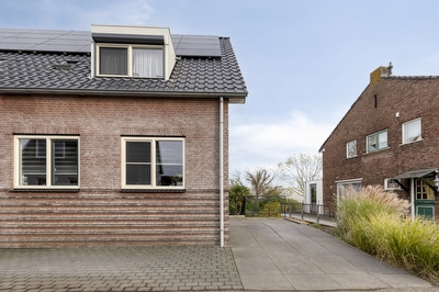 Reijerwaardseweg 56, Barendrecht