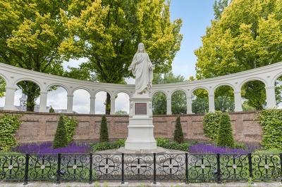 Ste Bernaertsstraat 26 a, Oudenbosch