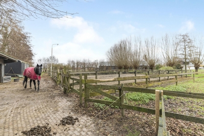 Tweede Kruisweg 3, Puttershoek