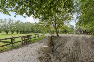 Tweede Kruisweg 3, Puttershoek