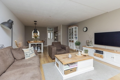 Vredenborg 18, Hendrik-Ido-Ambacht