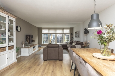 Vredenborg 18, Hendrik-Ido-Ambacht