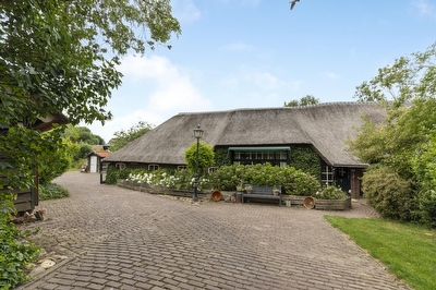 Weelsedijk 26, Strijen